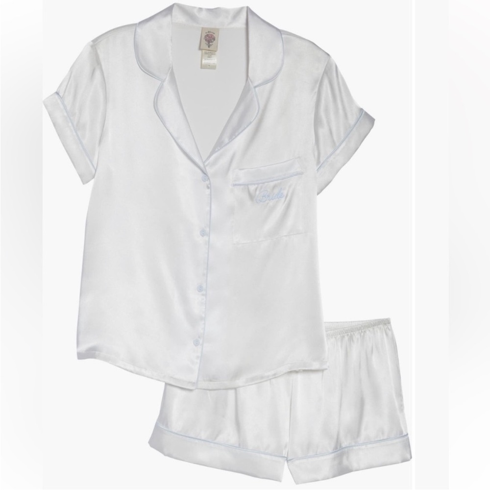 White Satin Pajama Set with Notched Collar and Elastic Waistband